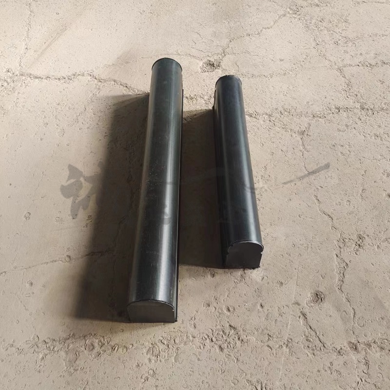 843500393 843500393